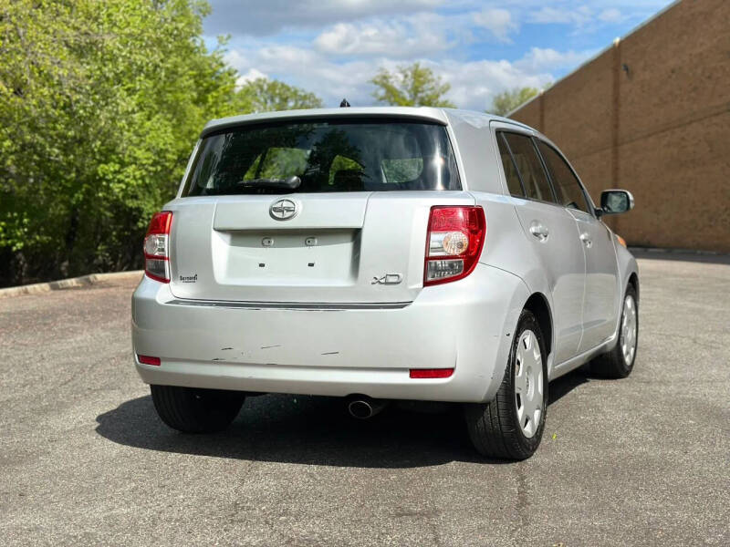 2009 Scion xD