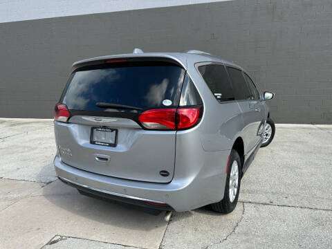 2020 Chrysler Pacifica Launch Edition