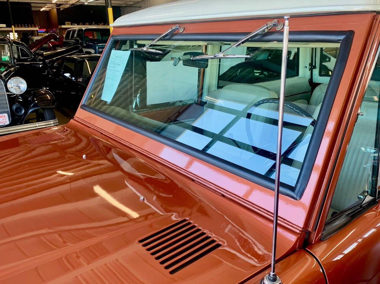 1972 Ford Bronco 9