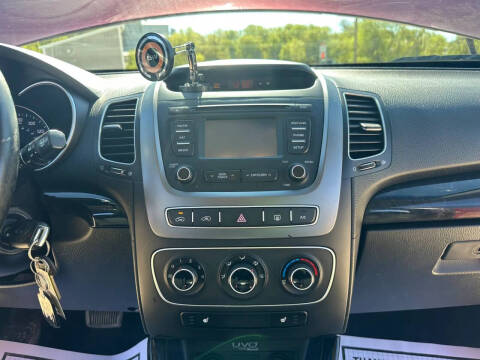 2014 Kia Sorento LX