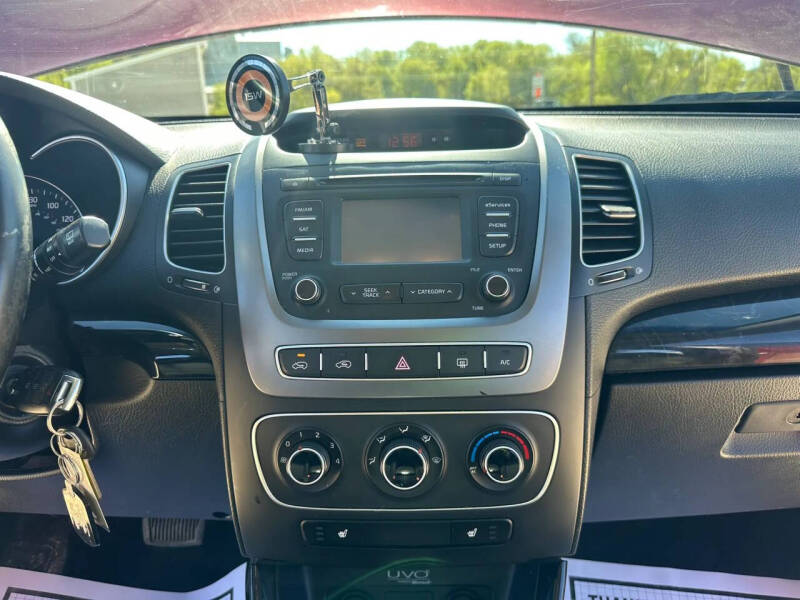 2014 Kia Sorento LX