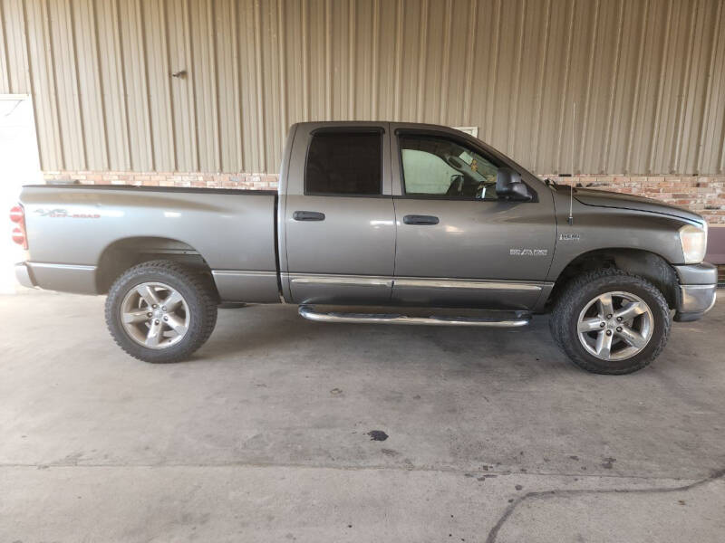 2008 Dodge Ram 1500 Pickup SLT photo 10