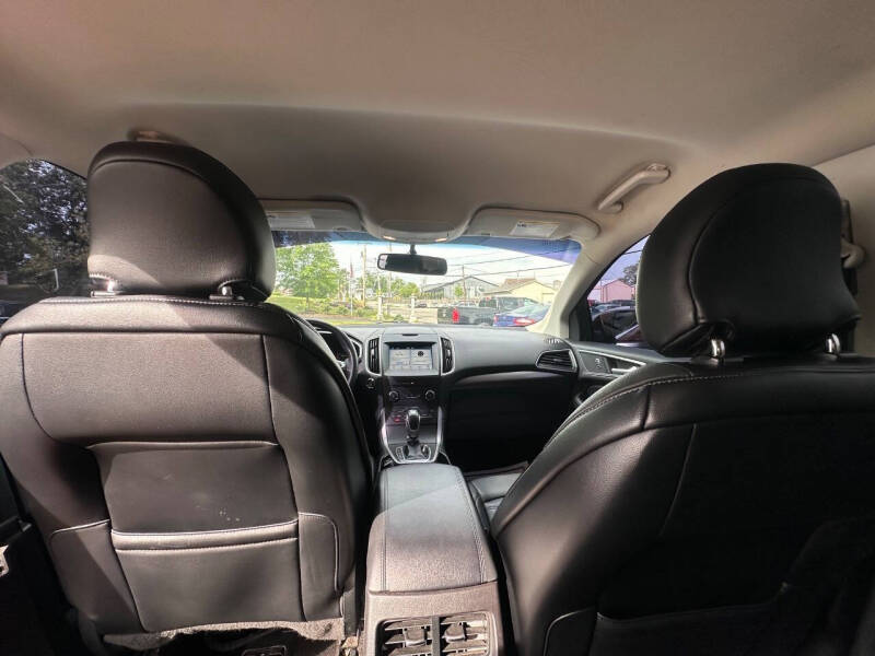 2018 Ford Edge SEL