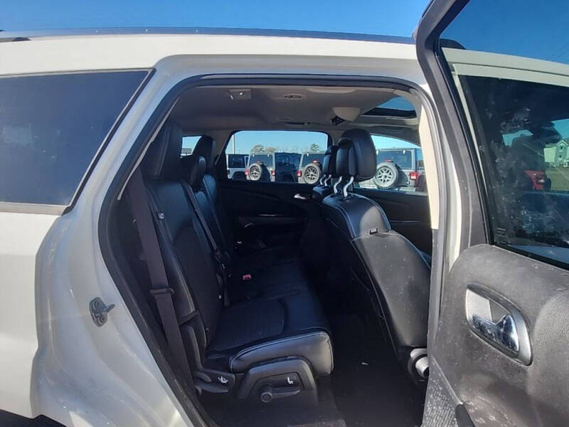 2020 Dodge Journey Crossroad