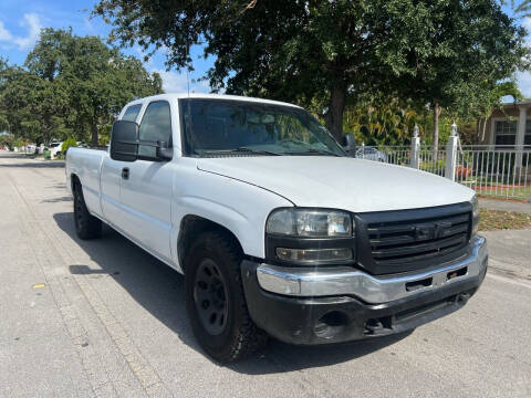 2006 GMC Sierra 1500 for sale at MIAMI FINE CARS & TRUCKS in Hialeah FL