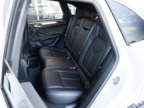 2016 Porsche Macan S