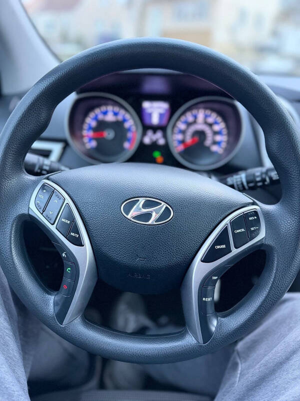 2017 Hyundai Elantra GT