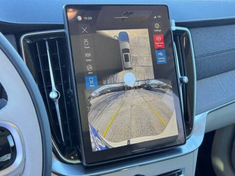 2026 Volvo XC90 B6 Ultra Dark 7P