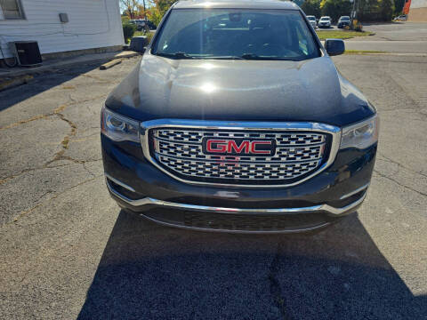 2017 GMC Acadia Denali