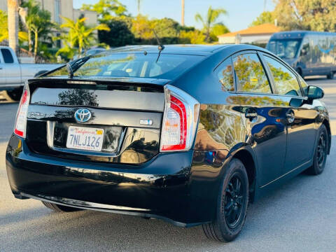 2015 Toyota Prius Two