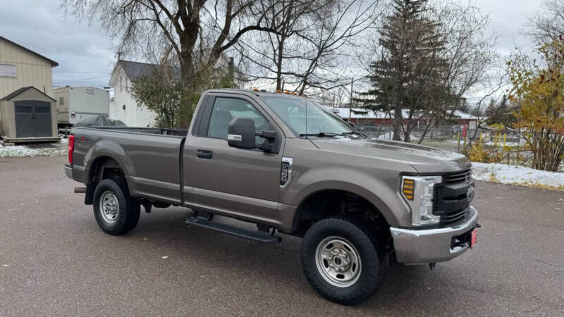 2019 Ford F-350 Super Duty XL's photo