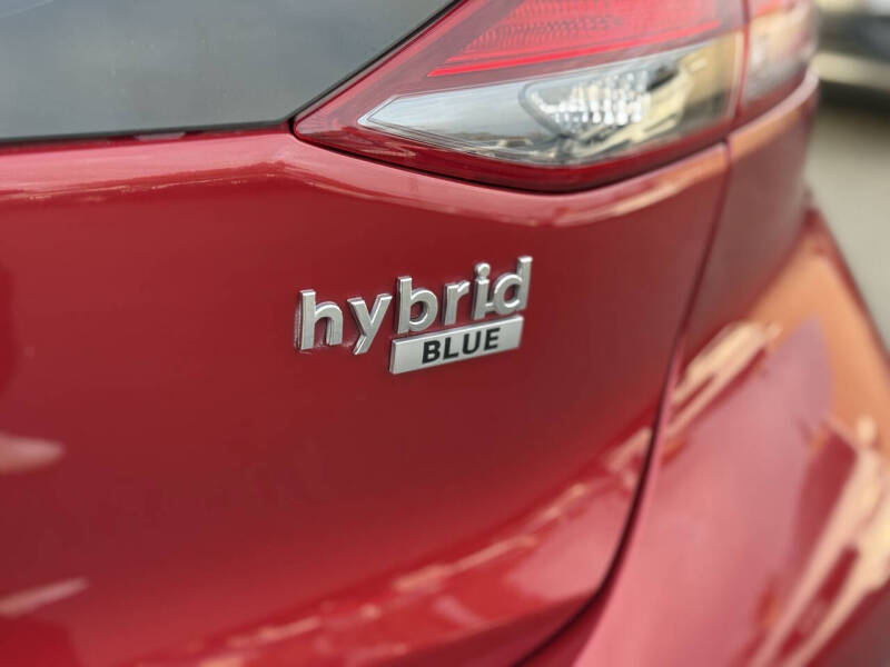 2020 Hyundai Ioniq Hybrid Blue