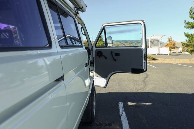 1989 Volkswagen Vanagon GL Camper