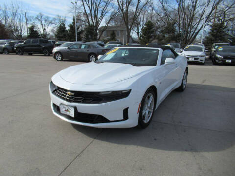 2019 Chevrolet Camaro for sale at Aztec Motors in Des Moines IA