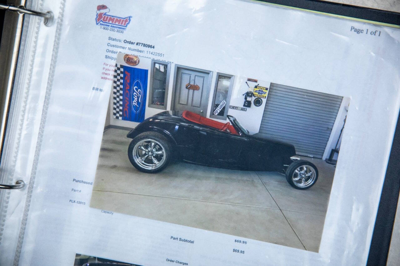 1933 Ford Model 40 106