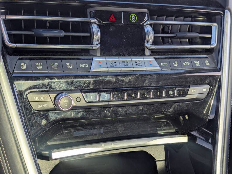 2025 BMW 8 Series 840i xDrive