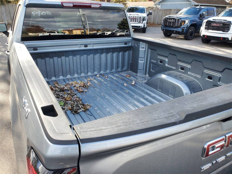 2026 GMC Sierra 1500 Elevation Standard