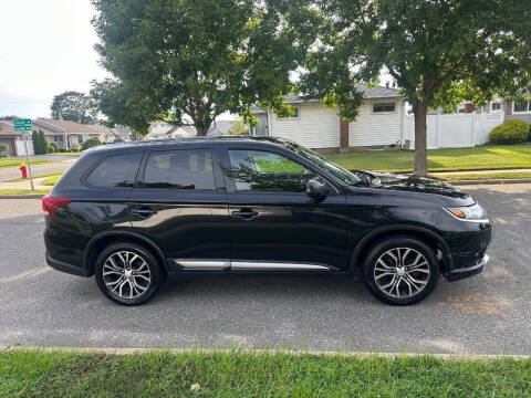 2016 Mitsubishi Outlander ES