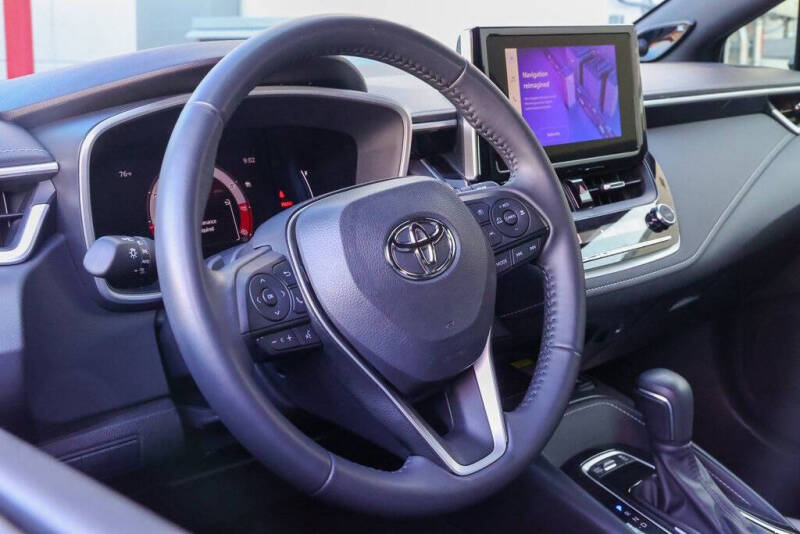 2025 Toyota Corolla Hatchback XSE