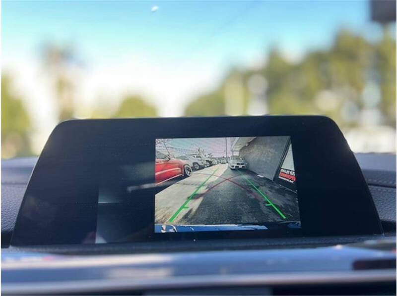 2018 BMW 3 Series 330i