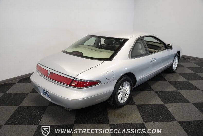 1997 Lincoln Mark VIII