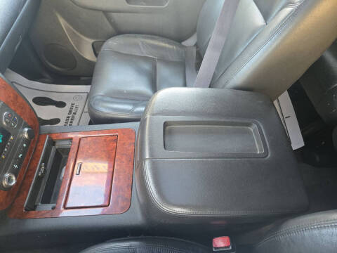 2011 Chevrolet Avalanche LTZ
