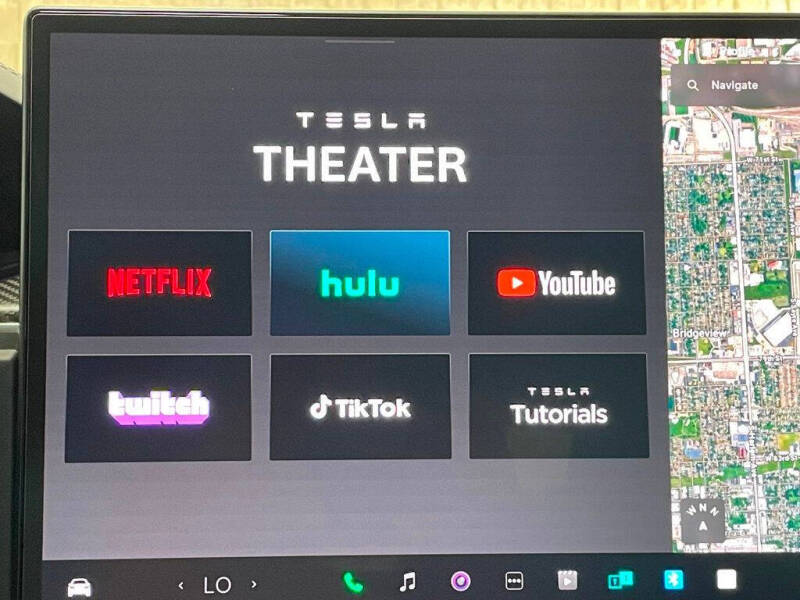 2022 Tesla Model X Plaid