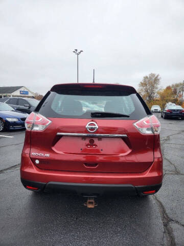 2016 Nissan Rogue SV