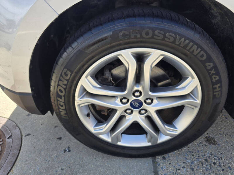 2018 Ford Edge Titanium