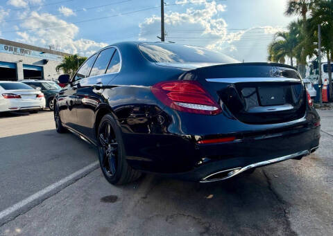 2019 Mercedes-Benz E-Class E 300
