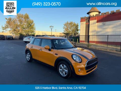 2016 MINI Hardtop 4 Door Cooper