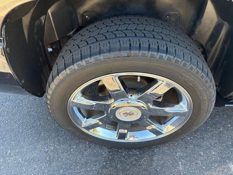 2011 Cadillac Escalade Premium