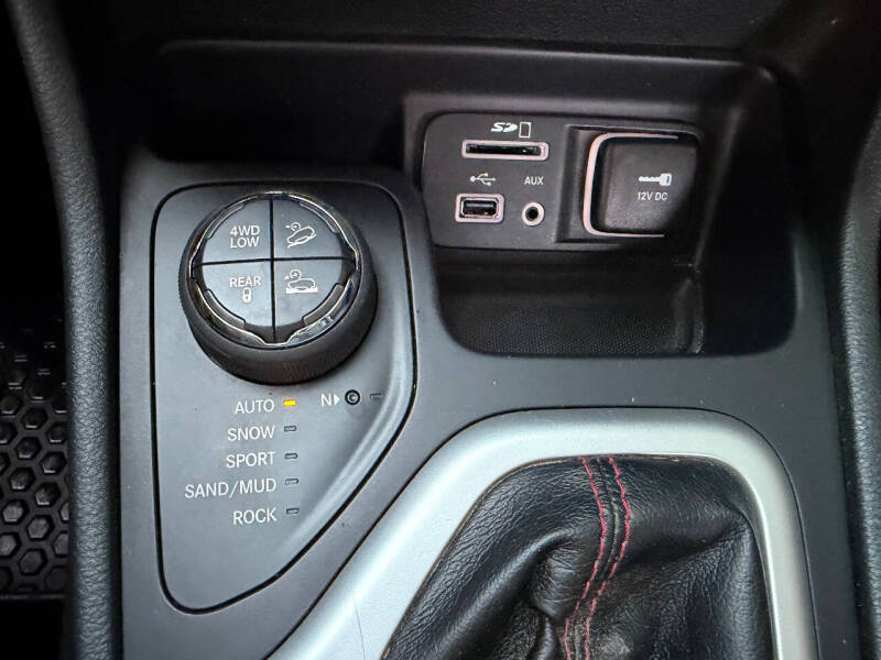 2015 Jeep Cherokee Trailhawk