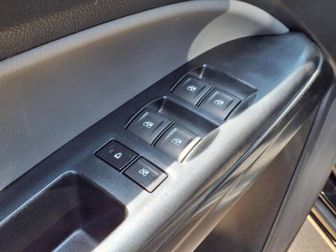 2021 GMC Canyon Elevation Standard
