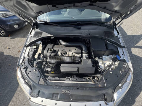 2016 Volvo XC70 T5 Premier