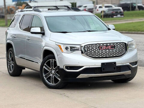 2017 GMC Acadia Denali