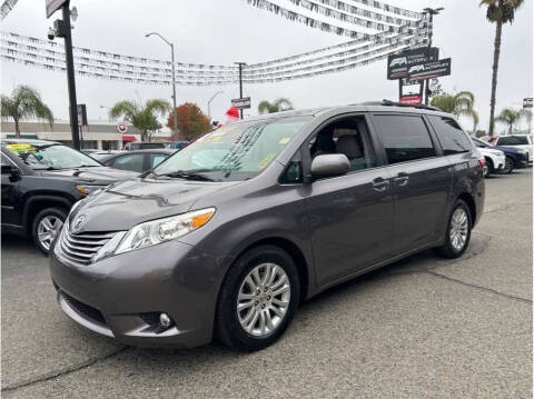2016 Toyota Sienna
