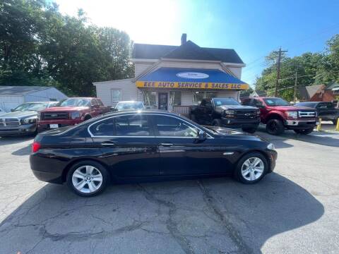 2013 BMW 5 Series for sale at EEE AUTO SERVICES AND SALES LLC in Cincinnati OH