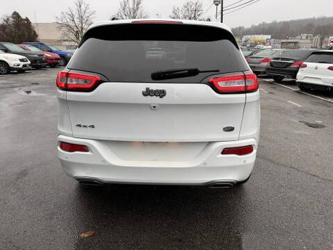 2018 Jeep Cherokee Overland
