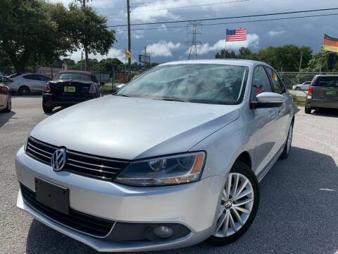 2014 Volkswagen Jetta for sale at Das Autohaus Quality Used Cars in Clearwater FL