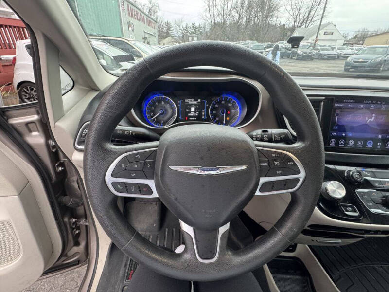 2017 Chrysler Pacifica Touring