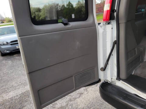 2016 Chevrolet Express LS 2500