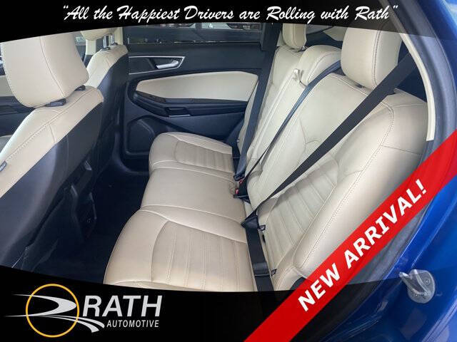2022 Ford Edge SEL