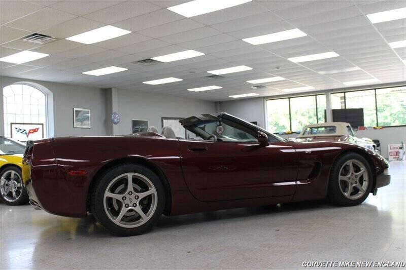 2003 Chevrolet Corvette 9