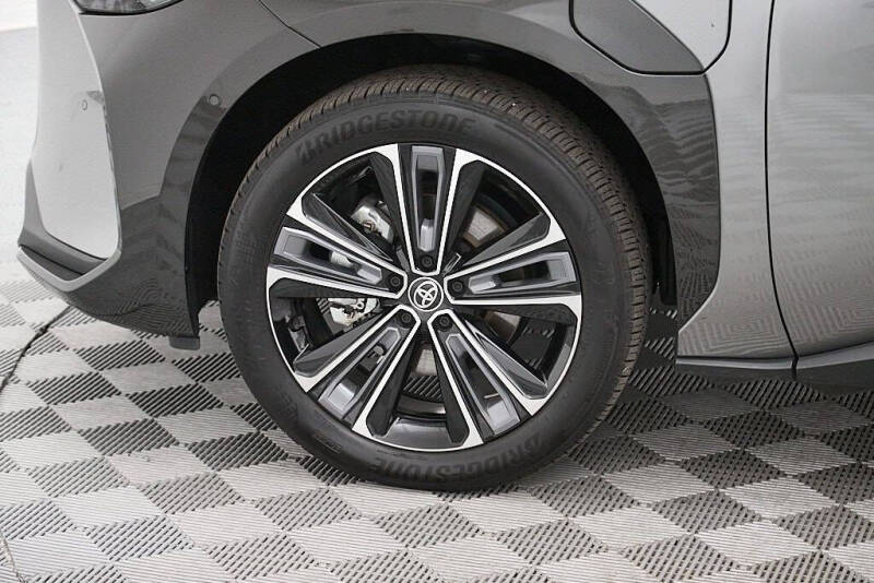 2024 Toyota bZ4X Limited