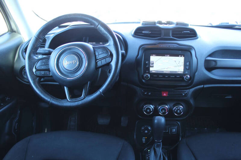 2017 Jeep Renegade Altitude