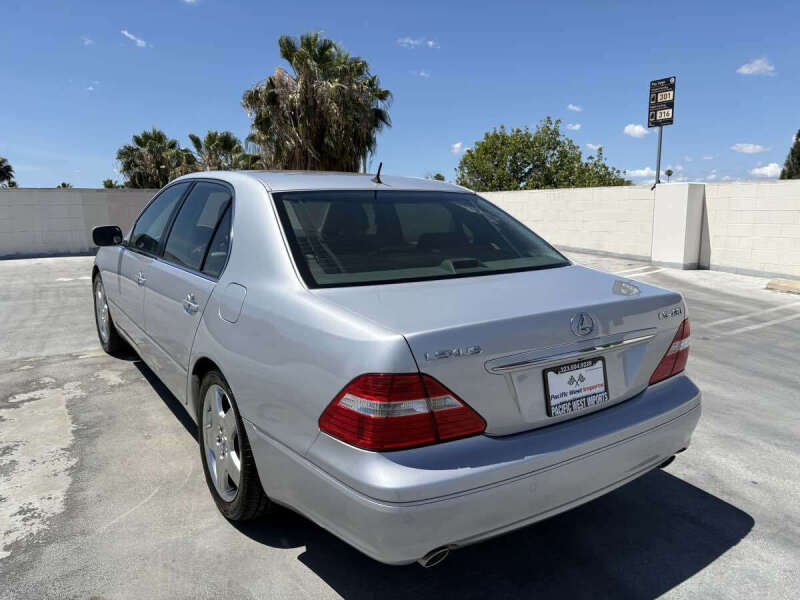 2005 Lexus LS 430