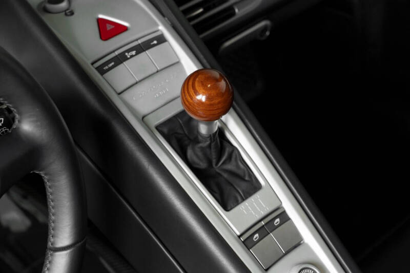 2004 Porsche Carrera GT
