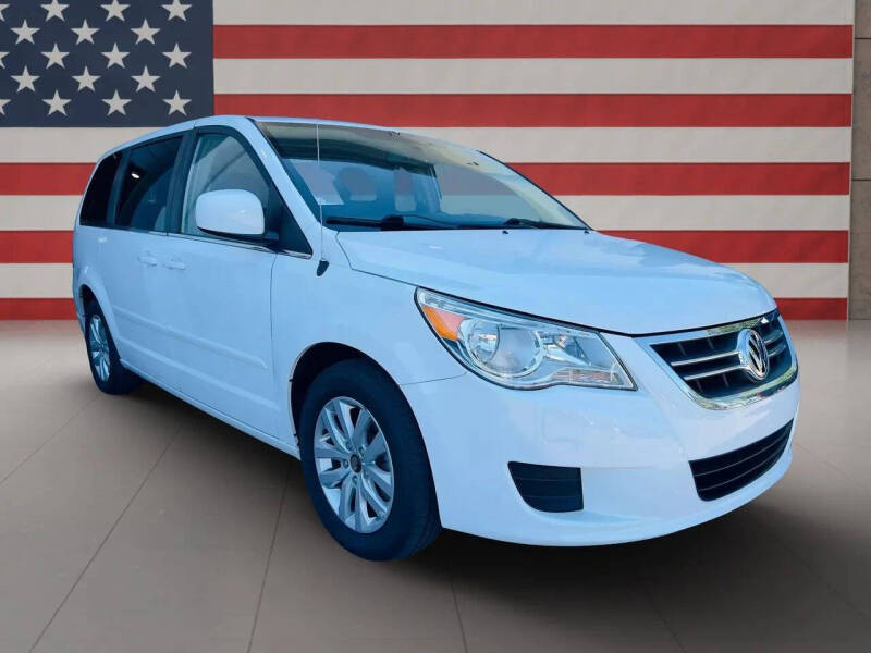 2014 Volkswagen Routan