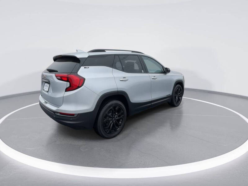 2021 GMC Terrain SLT